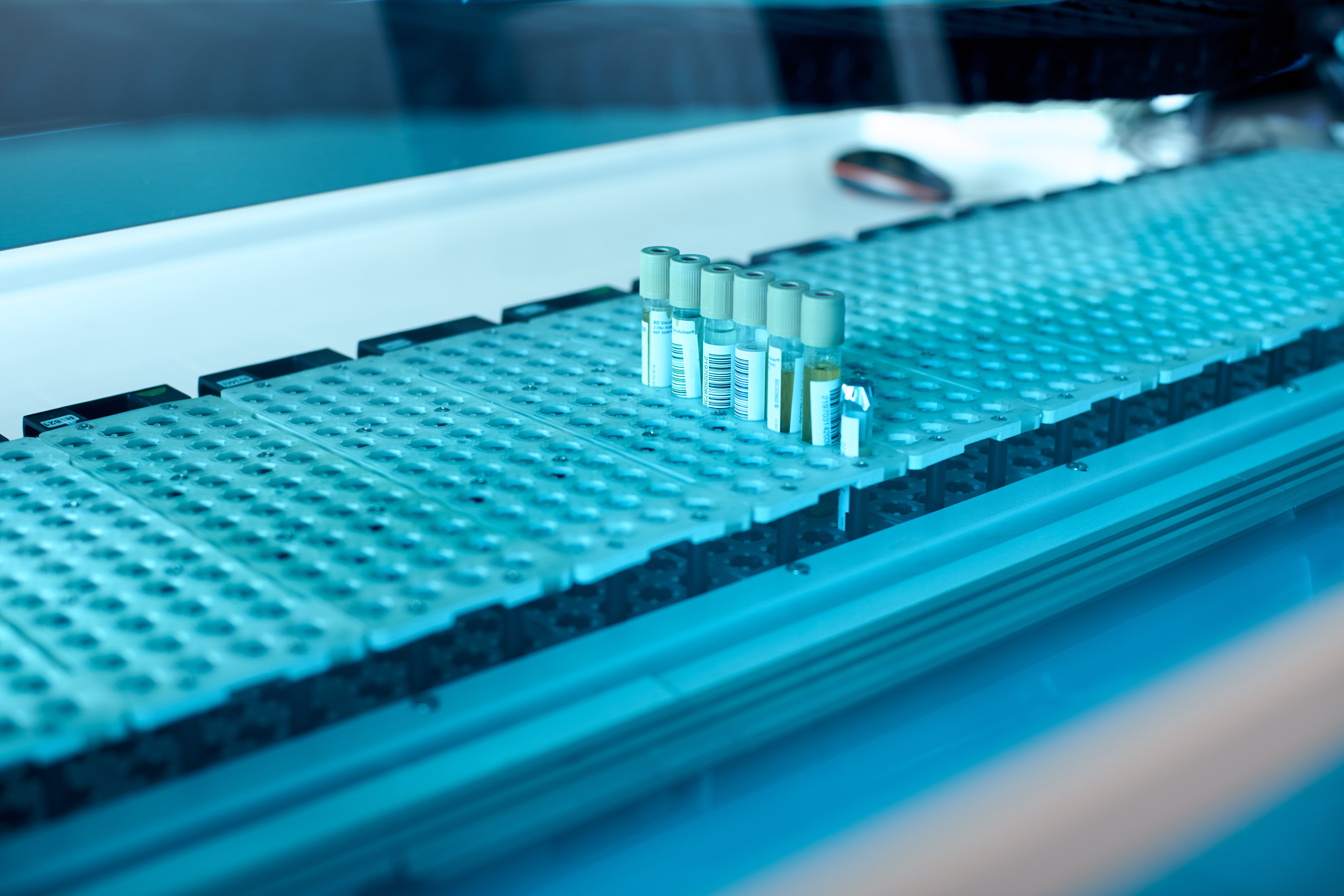 Automatic data logging & sample tracking